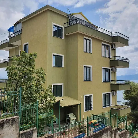 Apartment Luiza