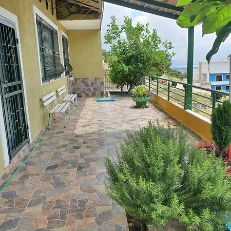 Luiza Apartment Sarande