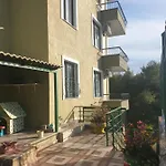 Luiza Appartement *