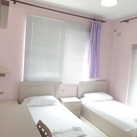 Luiza Apartamento *